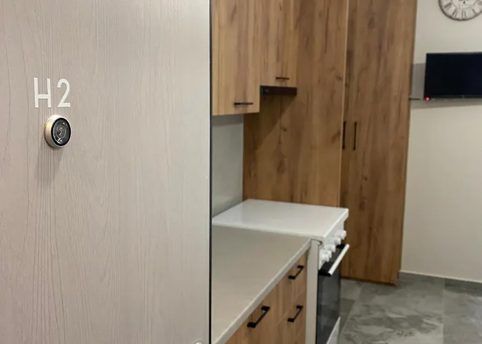 Brand New Studios Η1-Η2-Η3